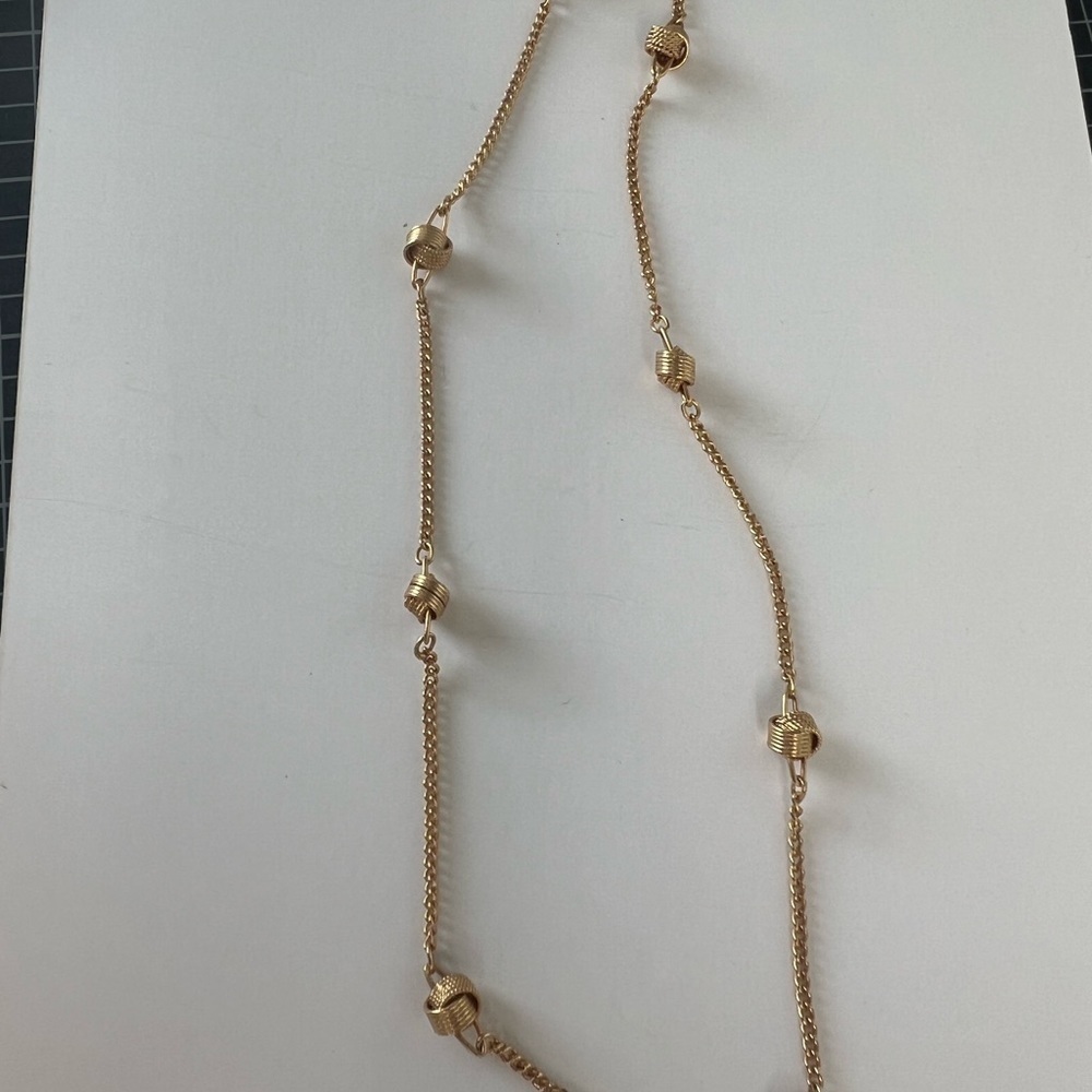 AVON 1970s Vintage Love Knot Necklace Gold Dainty